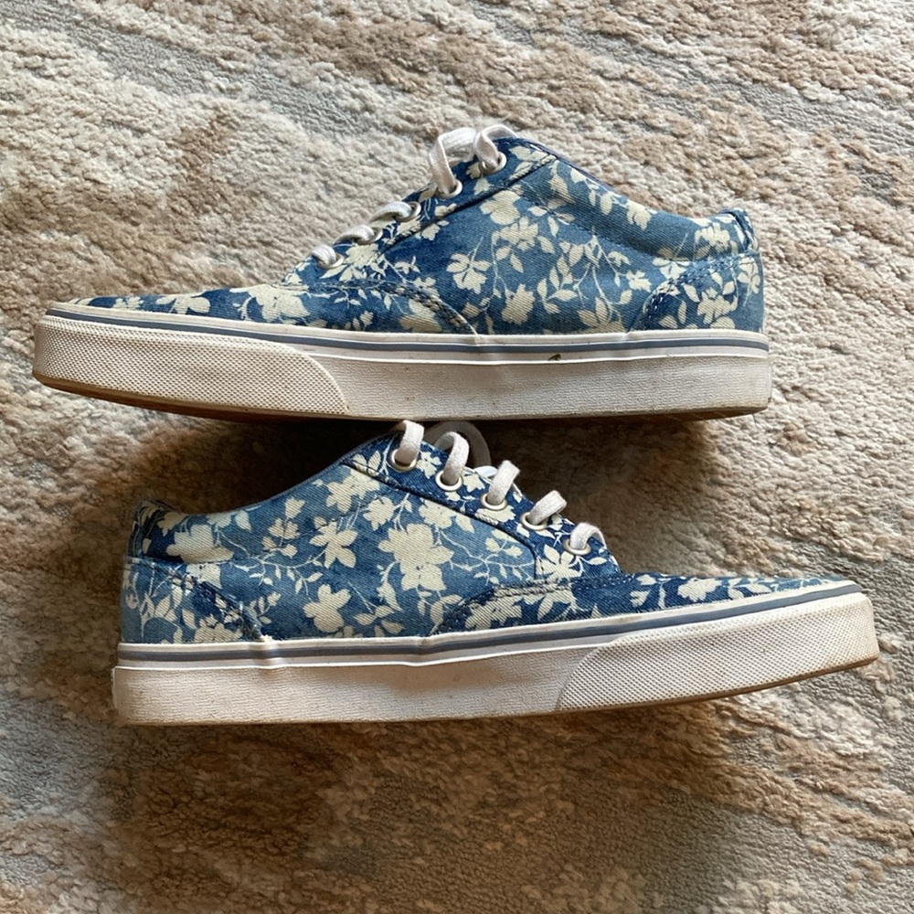 Floral Vans - Picture 3 of 7